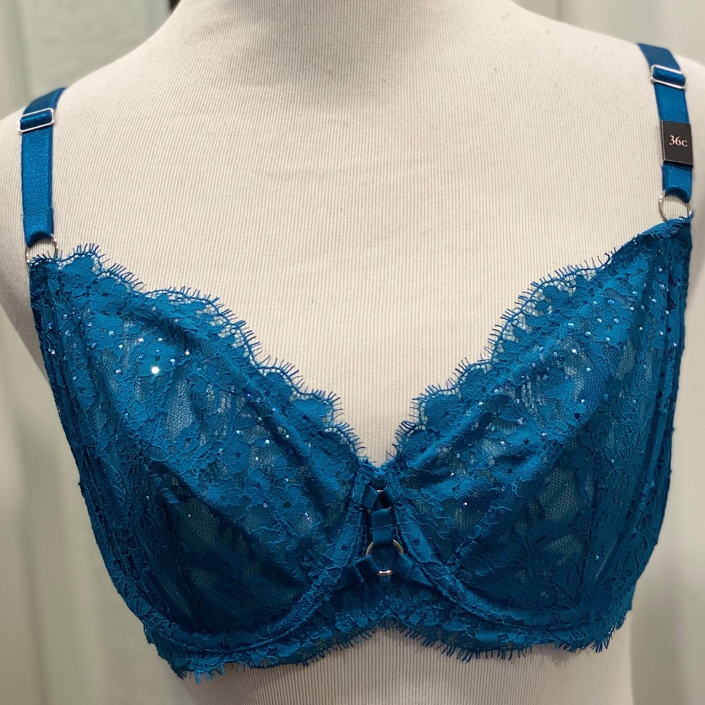 Victoria Secret unlined Demi 36C